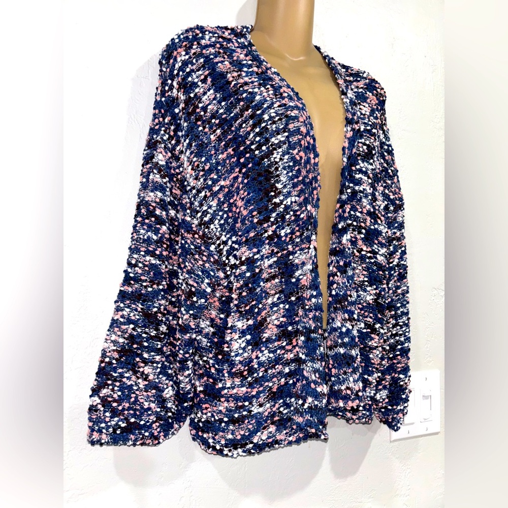 - REWIND Oversized DOLMAN SHRUG ! (MED)